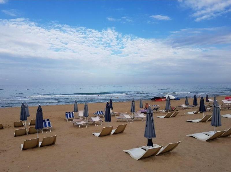 סקוליטי Kamarina Resort מראה חיצוני תמונה